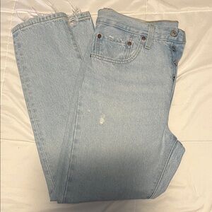 Levi’s 501 Light Wash High-Rise Straight Jeans